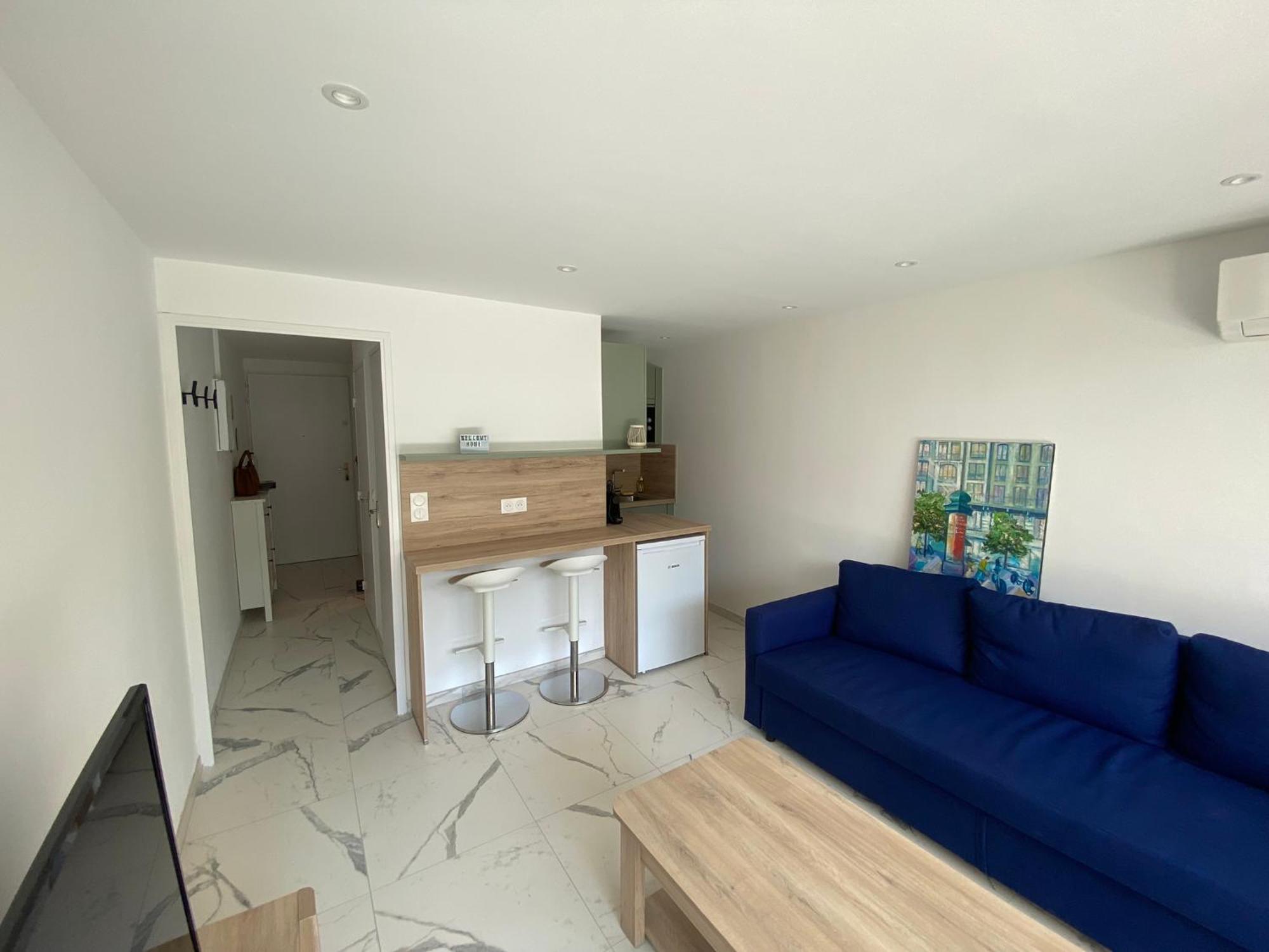 Appartement Face Mer Et Port Santa Lucia Climatise Et Wifi Saint-Raphael  Exterior photo