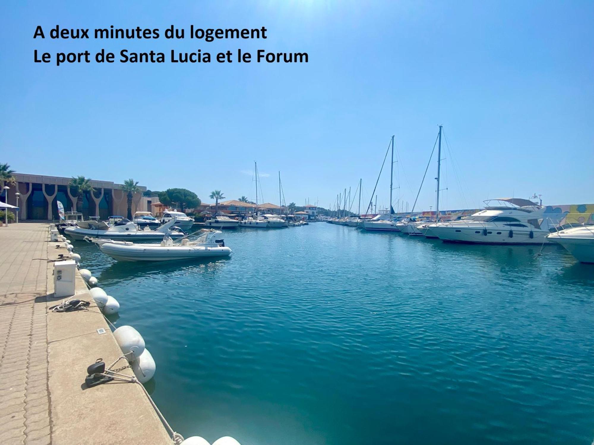 Appartement Face Mer Et Port Santa Lucia Climatise Et Wifi Saint-Raphael  Exterior photo